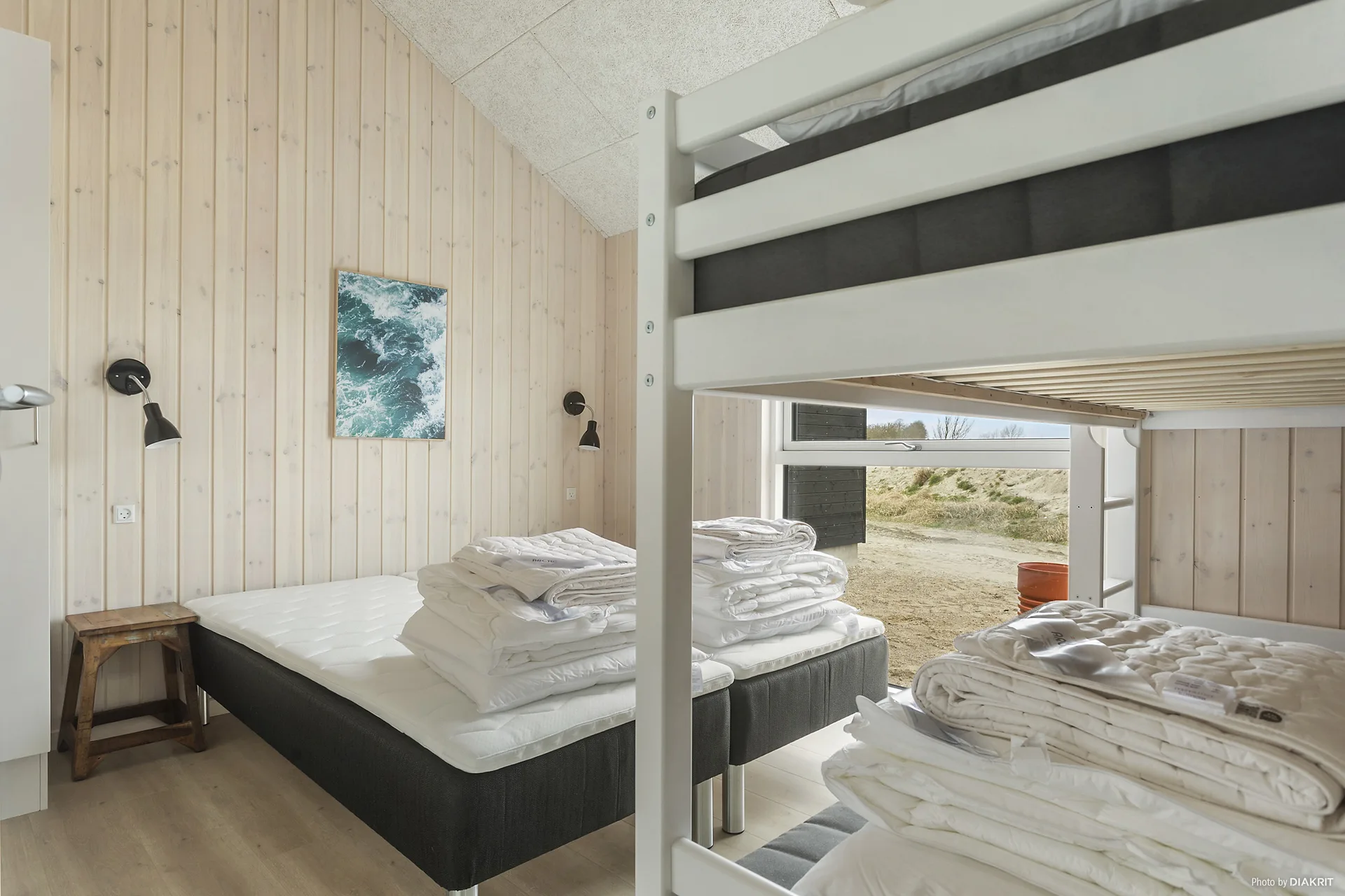 Schlafzimmer mit Etagenbett im Marielyst Poolhaus